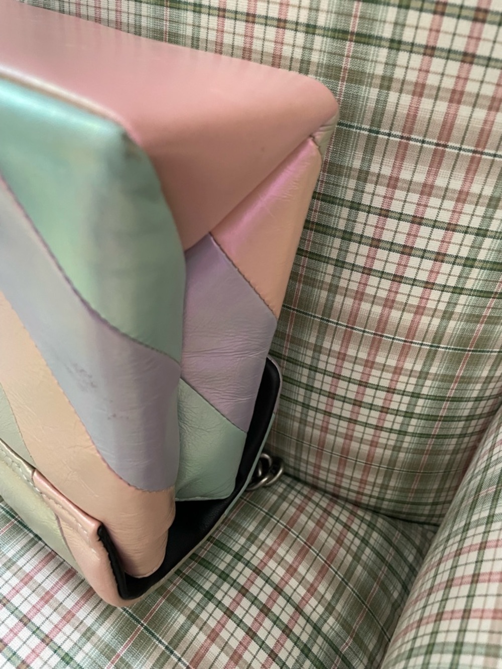 Kurt Geiger London Kensington Iridescent Pastel Stripe Leather Shoulder Bag - Picture 9 of 15